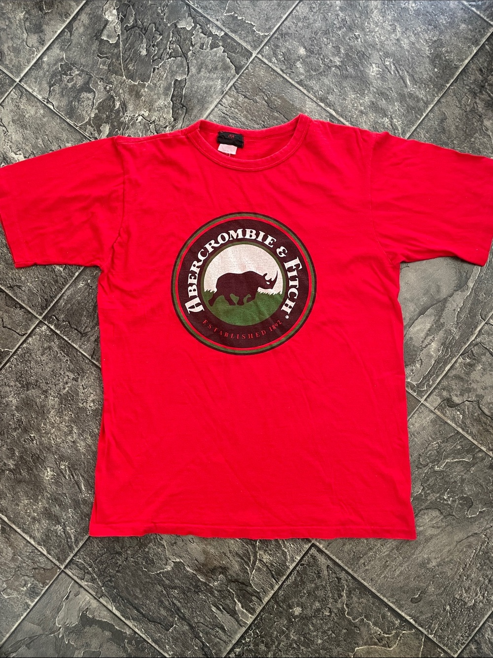 ABERCROMBIE & FITCH Vintage Y2K Red Logo Short Sleeve Retro Streetwear Tshirt